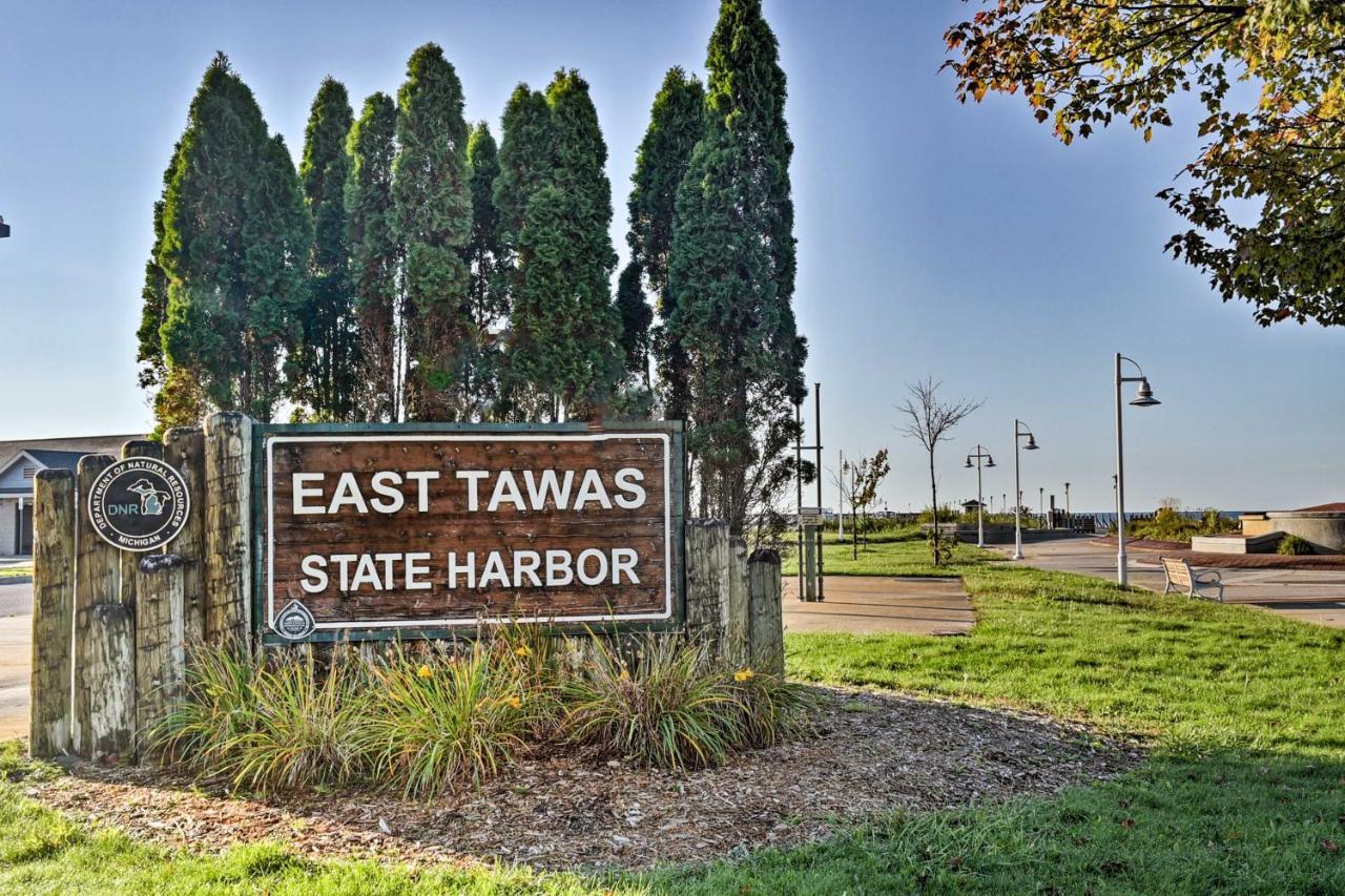 East Tawas Apartment Near Lake Huron And Downtown! Zewnętrze zdjęcie