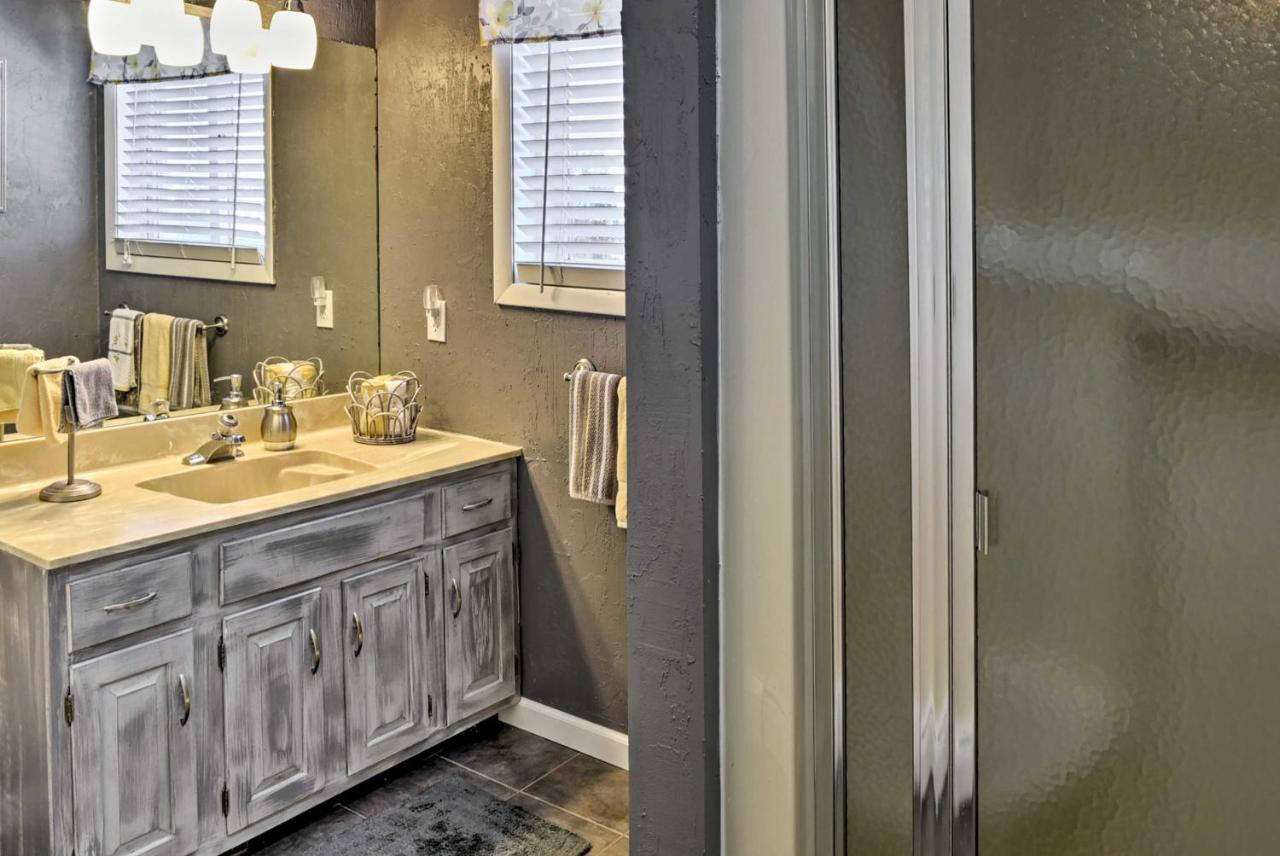 East Tawas Apartment Near Lake Huron And Downtown! Zewnętrze zdjęcie