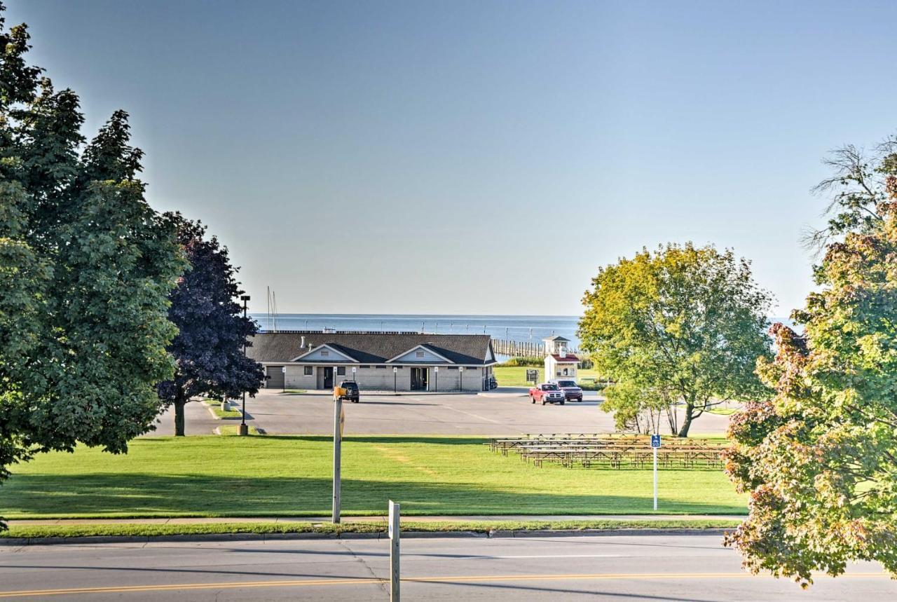 East Tawas Apartment Near Lake Huron And Downtown! Zewnętrze zdjęcie